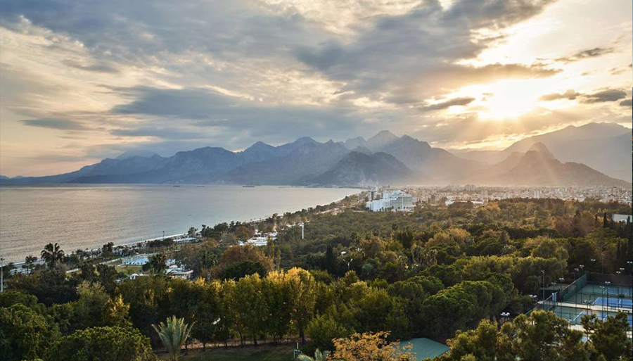 Rixos Downtown Antalya - The Land of Legends Access